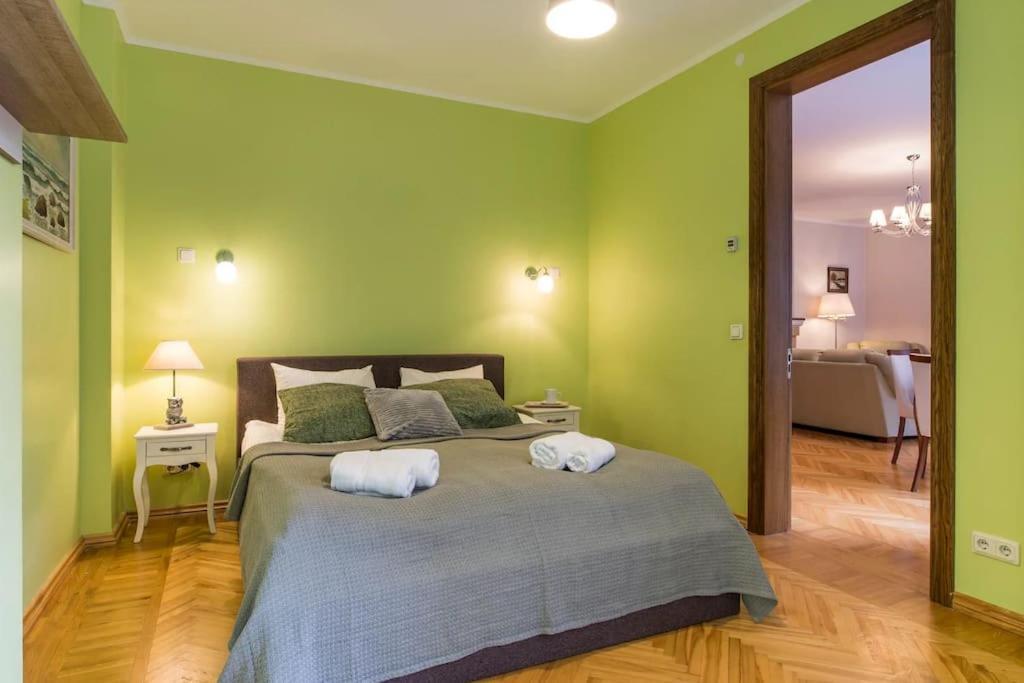 Leilighet Sunny Flat In Art Nouveau Area *